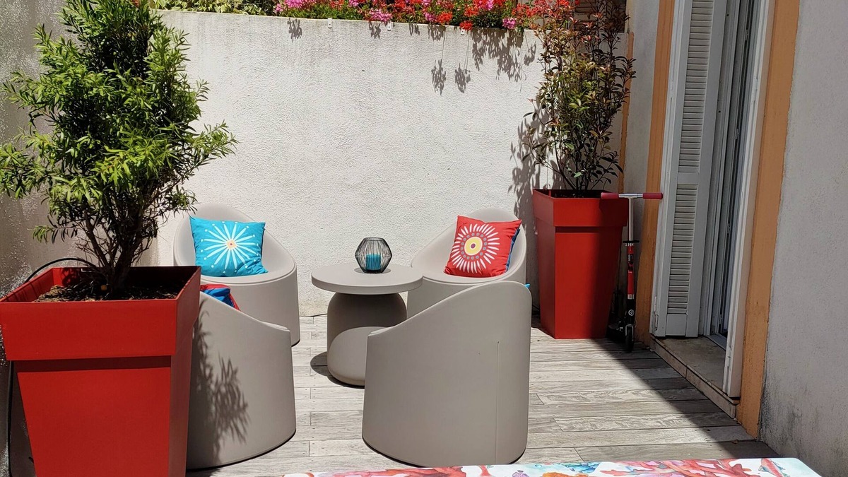 Ajaccio Apartment | Quiet, private patio/terrace, town centre, 5 mins walk from the 1st beach