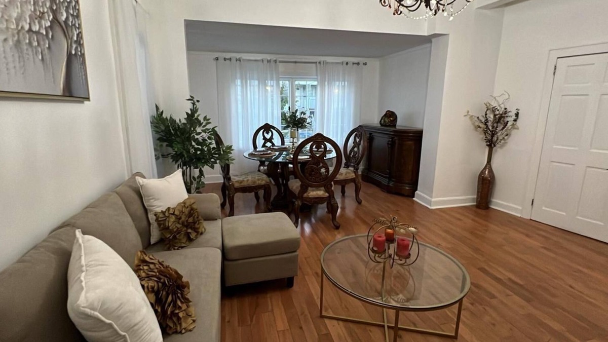 Bayonne Apartment | Quiet Retreat 10 Min to NYC Train + Parking