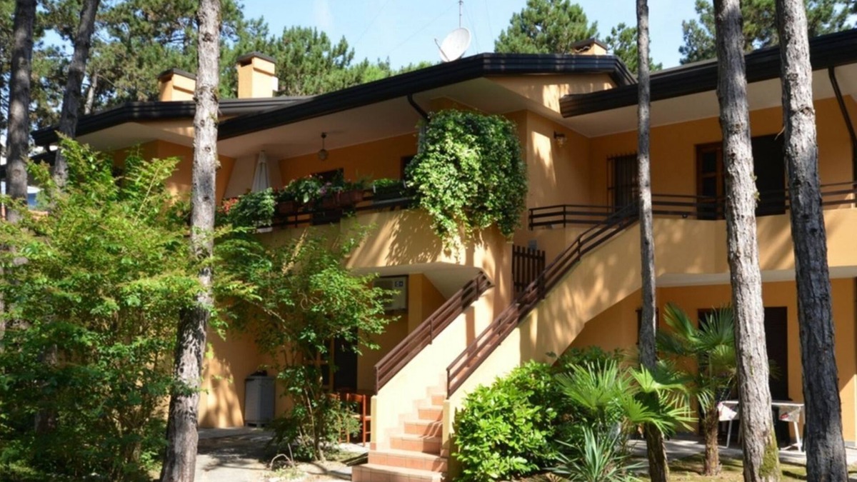 Bibione Lido del Sole Villa | Quiet retreat near sea and center