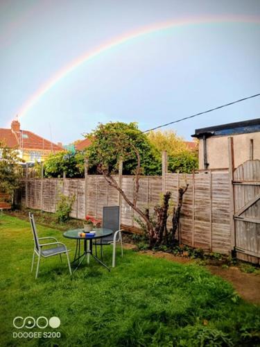 Crofton Park Bed & Breakfast | Quiet room