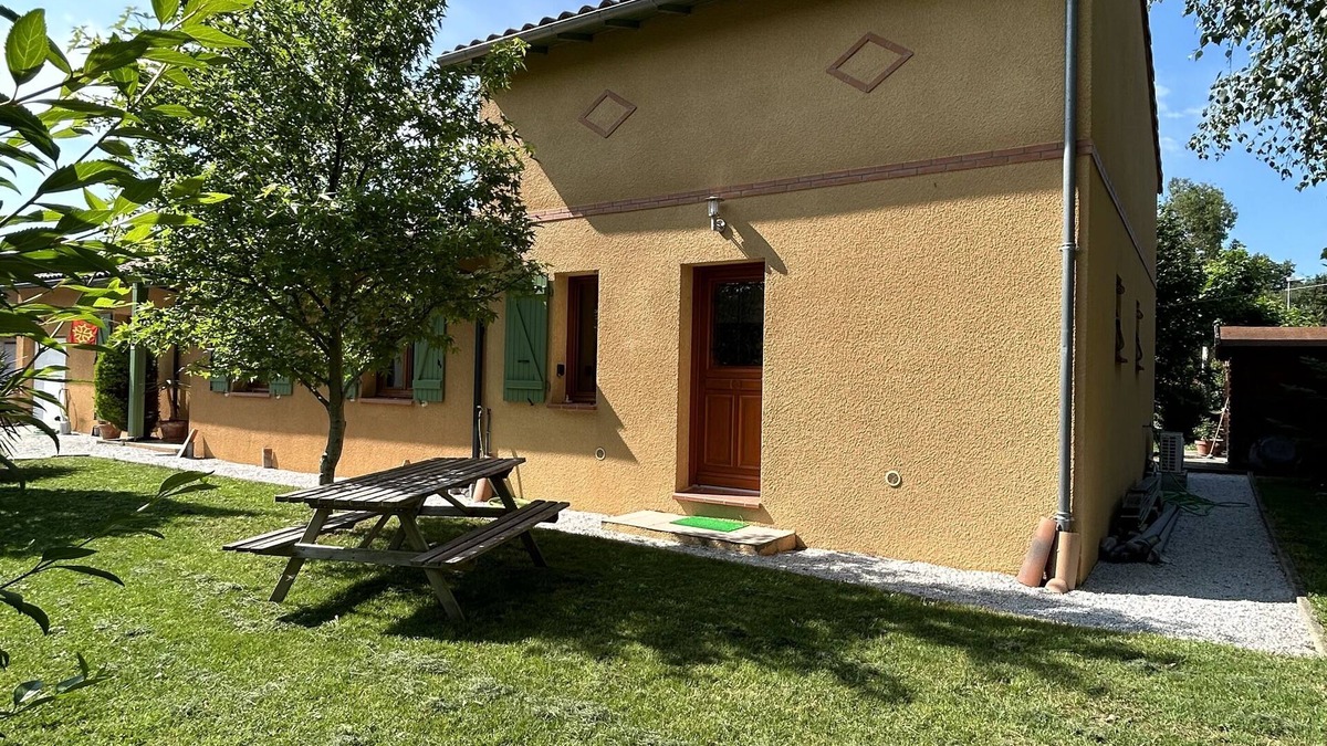 Gardouch House | Quiet room - small furnished - Canal du Midi