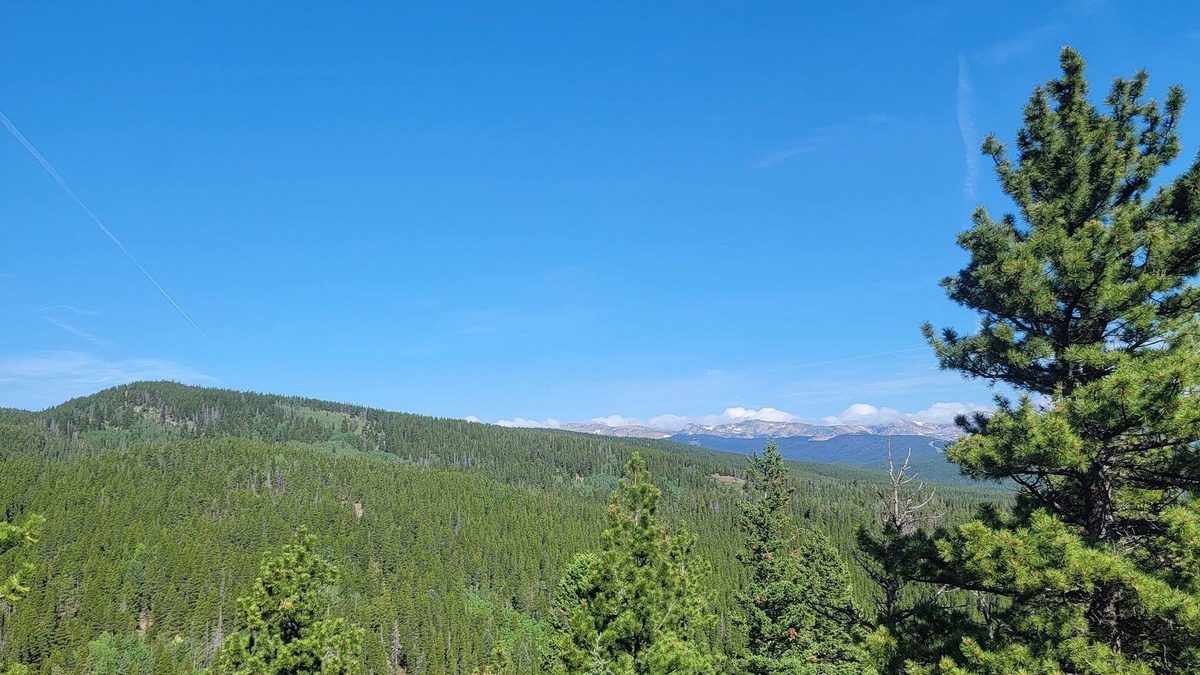 Black Hawk RV Rental | Quiet, Rural, Colorado Mountains Campground