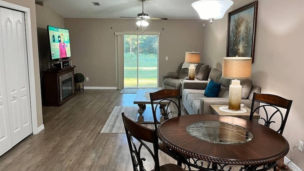 Citrus Springs Apartment | Quiet Snowbird Retreat: Comfy, Clean, Affordable