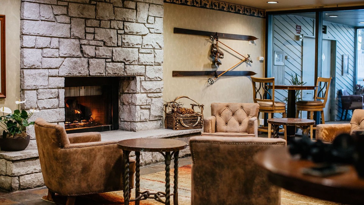 Tahoe Village Villa | Quiet + Spacious Villa with Pool + Hot Tub Access!