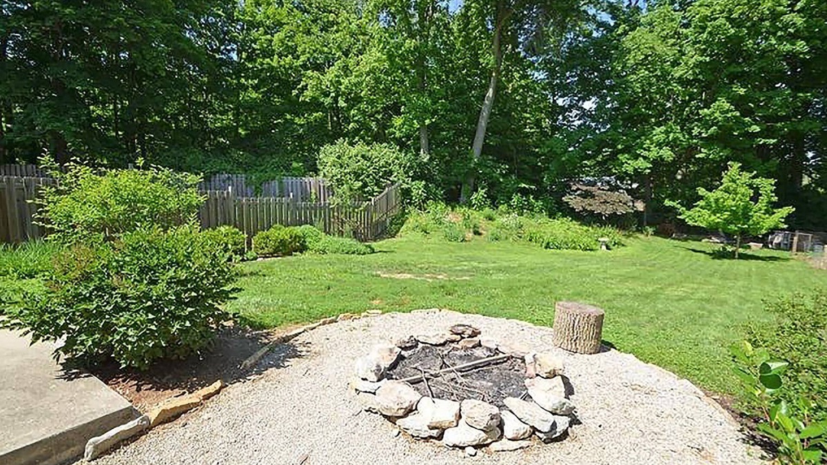 Reading House | Quiet stay in central Cincinnati