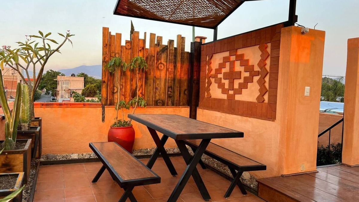 Centro Apartment | Quiet stay near Zócalo · Wi-Fi · Terrace · Walkable · For 2 guest