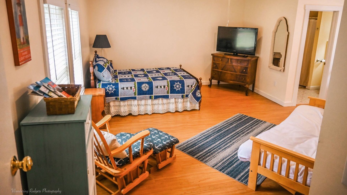 Rockport Apartment | Quiet Studio close to all that Coastal Maine has to offer!