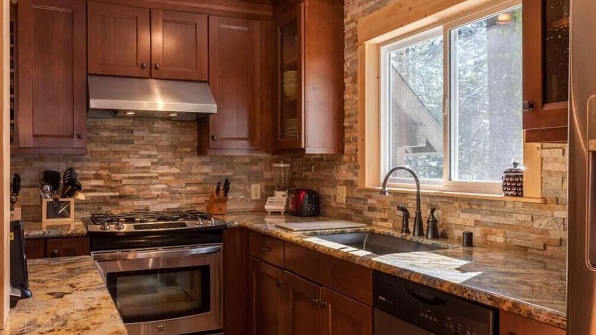 Serene Lakes House | Quiet Updated Mountain Home Near Lakes, Trails, and Slopes