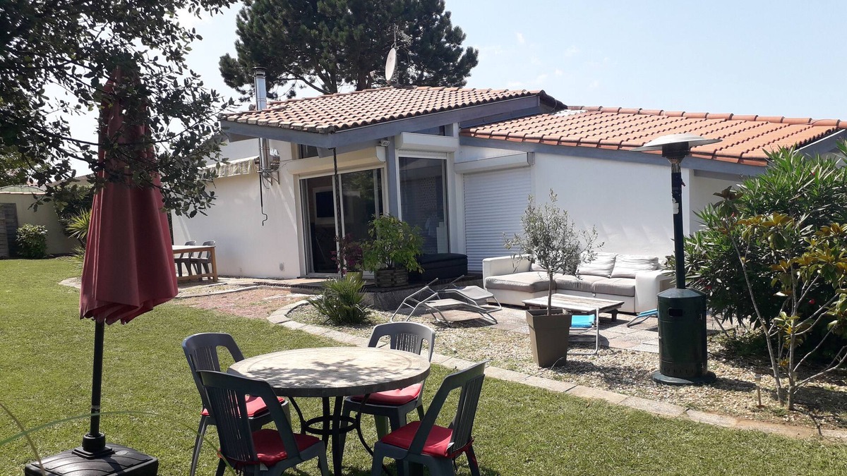 Meschers-sur-Gironde Villa | Quiet villa with jacuzzi and close to the beaches
