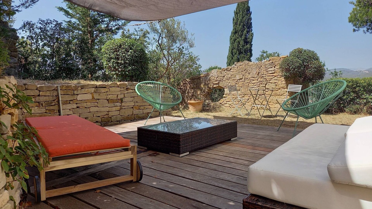 Ceyreste Villa | Quiet villa with sea view 6mn' form the sea