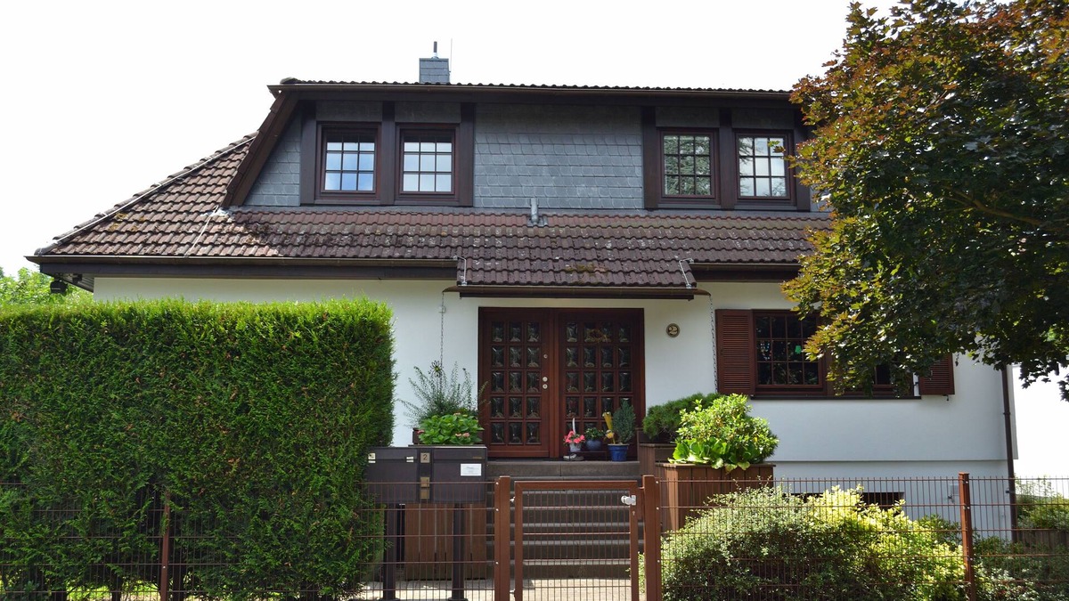 Weiterstadt Apartment | Quiet well-kept apartment, Frankfurt Airport 23 km, A5 easily accessible