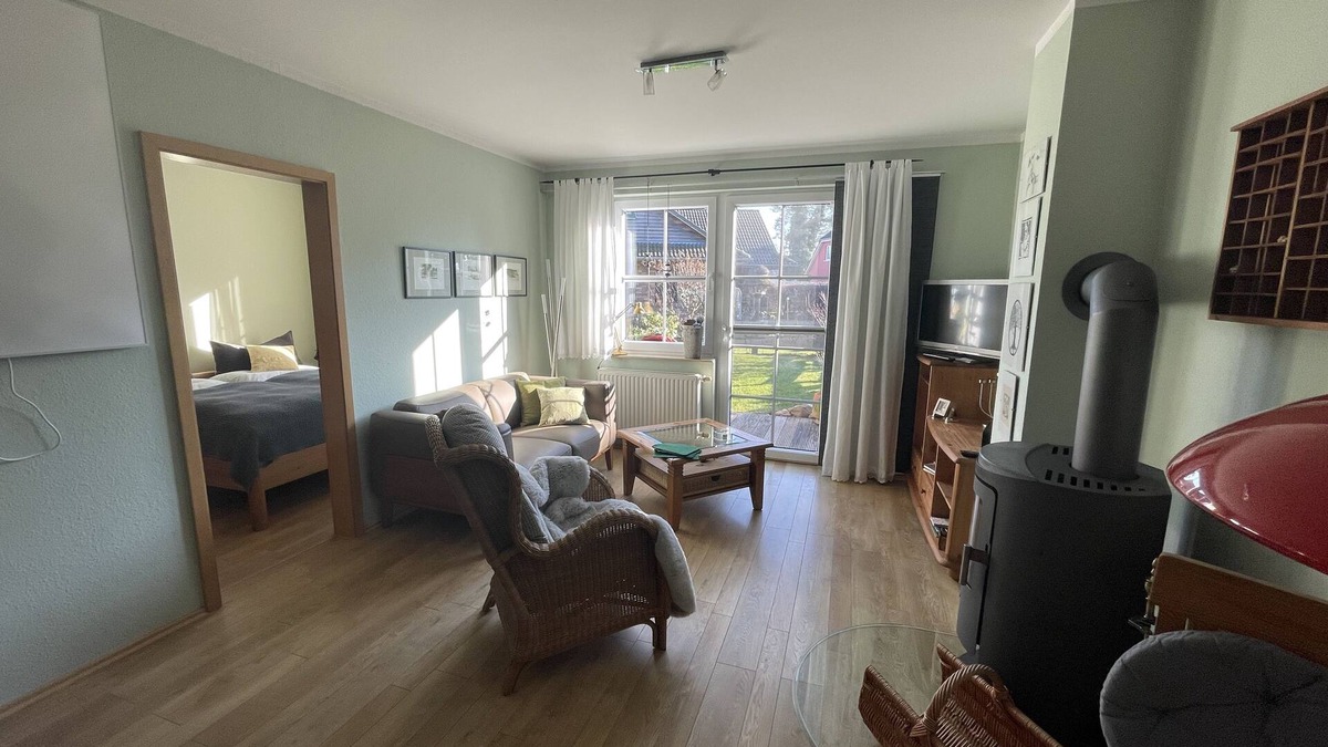 Born auf dem Darss Condo | Quietly located vacation apartment with garden