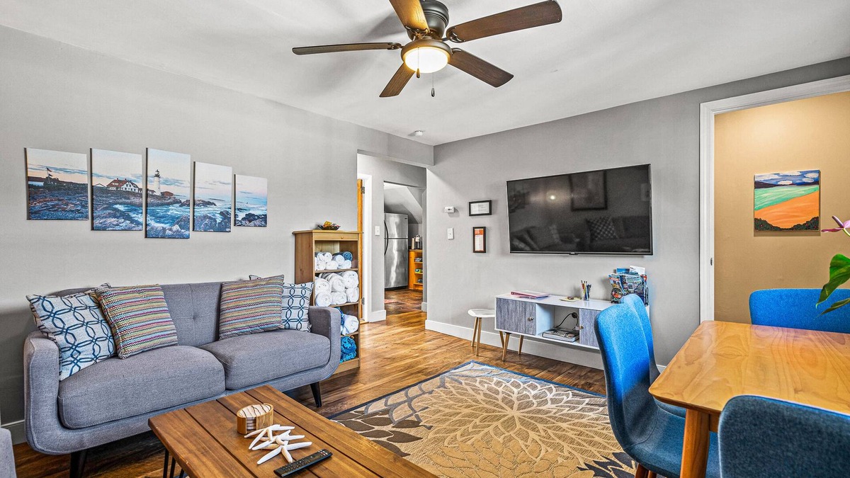 Quincy Apartment | Quincy Beach Home Next to Boston & T, Free Parking