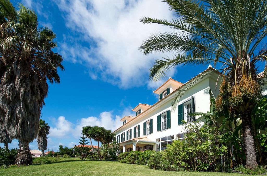 Estreito da Calheta Hotel | Quinta Alegre
