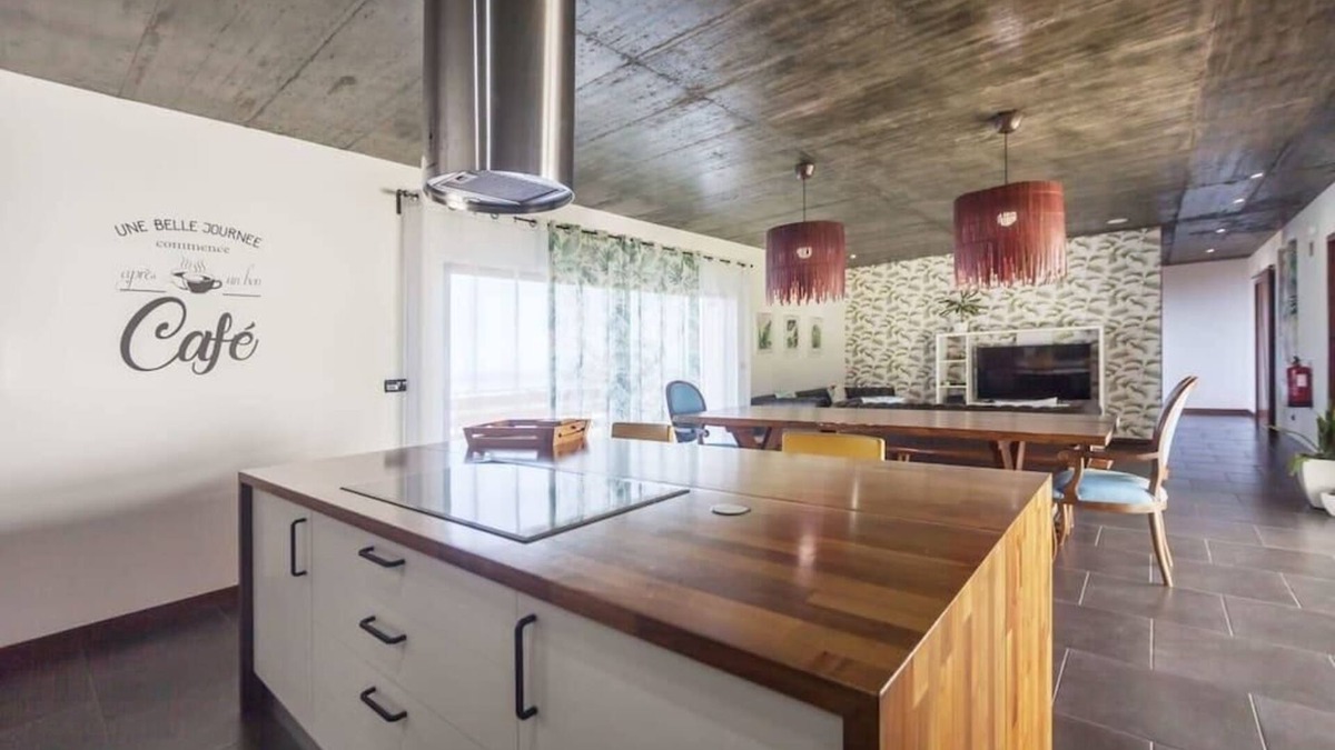 Feteiras House | Quinta da Morgadia - Azorean Butler