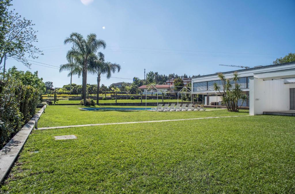 Portela House | Quinta Do Pomar Pomar Farm