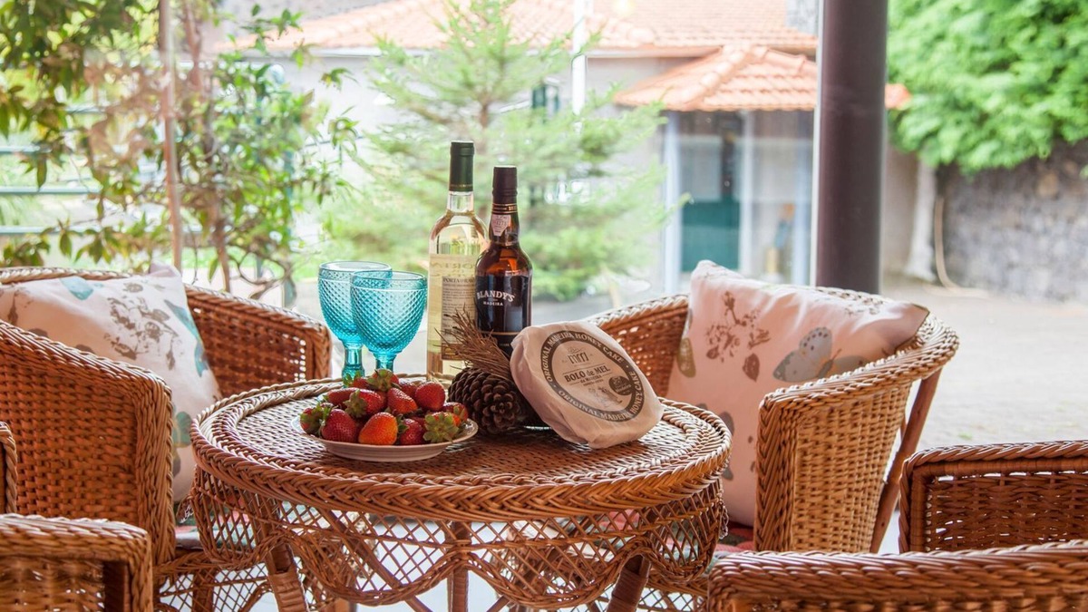Santa Cruz House | Quinta do Santo by LovelyStay