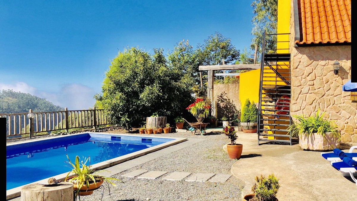 Ribeira Brava House | Quinta Safari House montains and ocean views