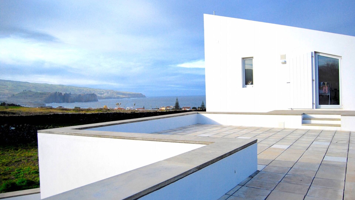 Ponta Delgada Villa | QUINTADA FALÉSIA CASA BRANCA by Azores HomeMade