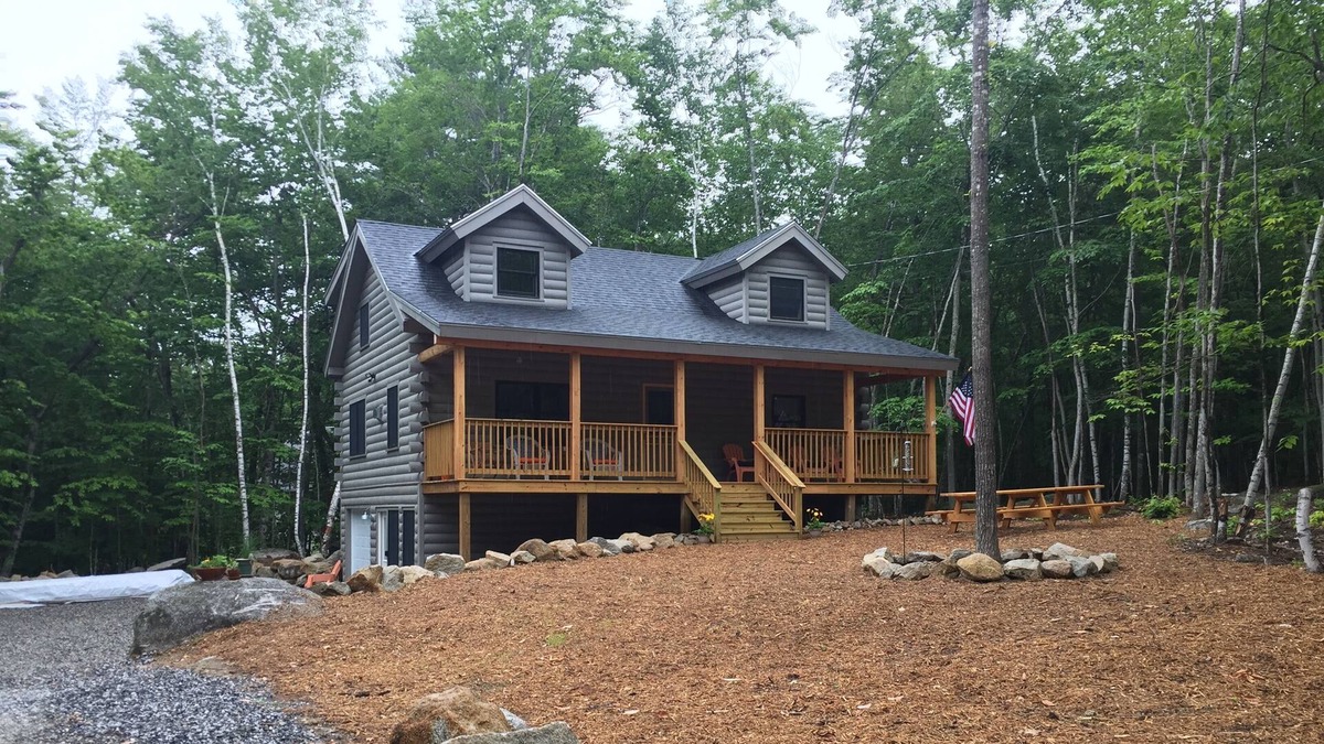 Standish Cabin | Quintessential Frye Island on beautiful Sebago Lake