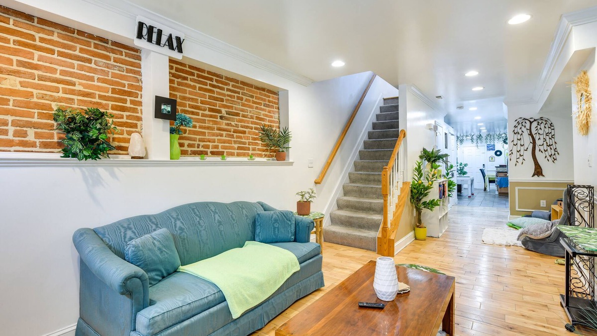 Downtown Baltimore House | Quirky Baltimore Townhome ~ 2 Mi to Inner Harbor