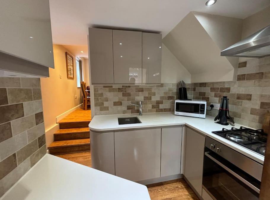 Beverley House | Quirky cottage in the historical town of Beverley