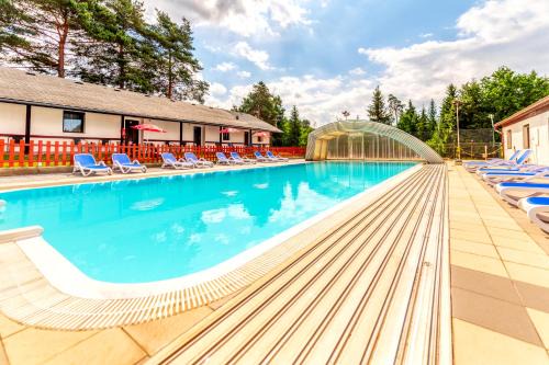 Knezmost Hotel | RÁJ sportovní a rekreační resort Branžež-All inclusive