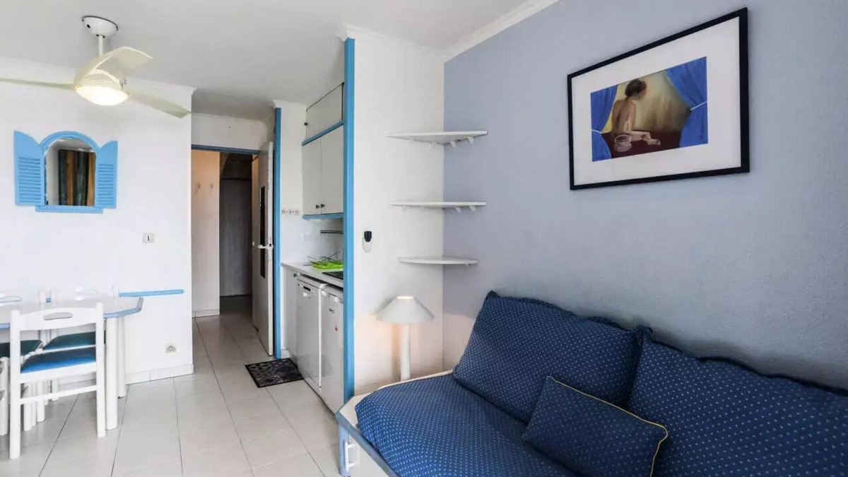 Cannes La Bocca Apartment | Résidence Cannes Verrerie - maeva Home - Studio Selection (5 people)