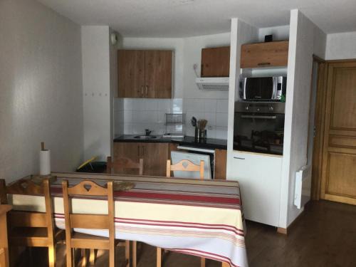 Peyragudes Apartment | Résidence Hameau De Balestas Mp - T3/8pers ISATIS 06- Peyresourde MAE-4604