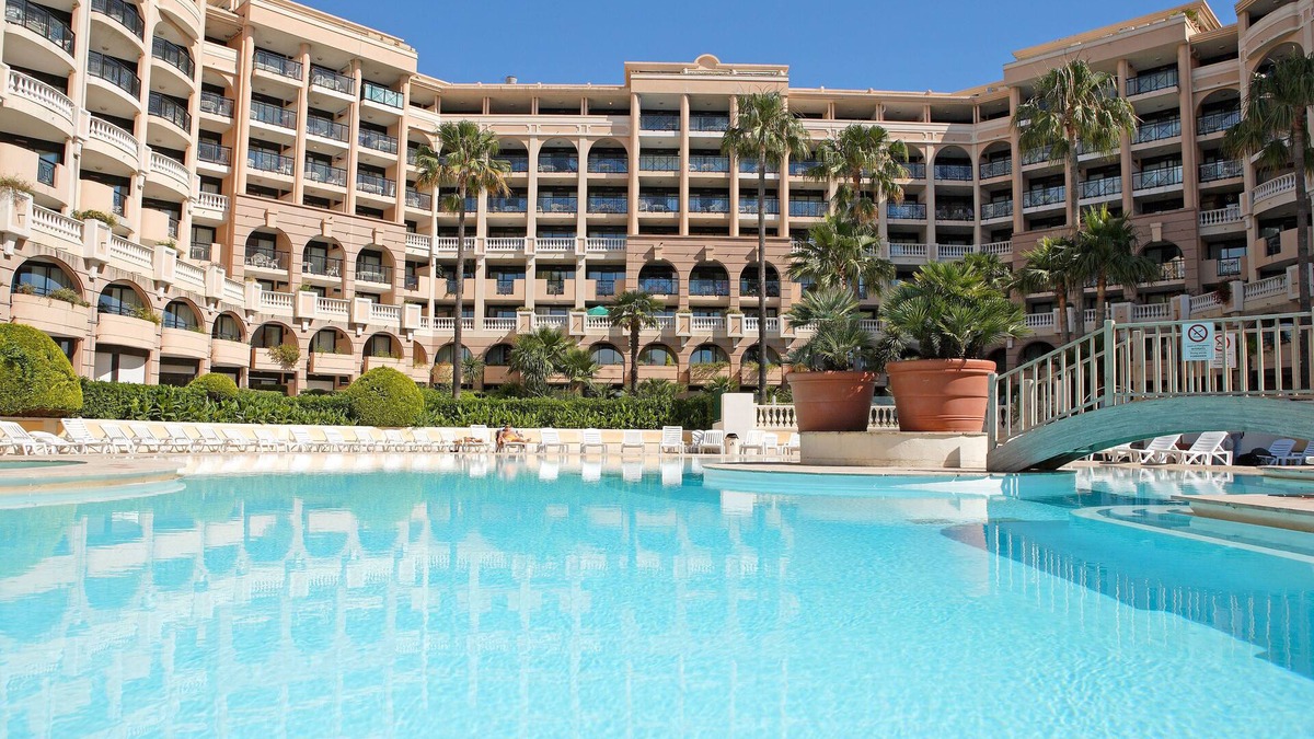 Cannes La Bocca Apartment | Résidence La Palme d'Azur Cannes Verrerie