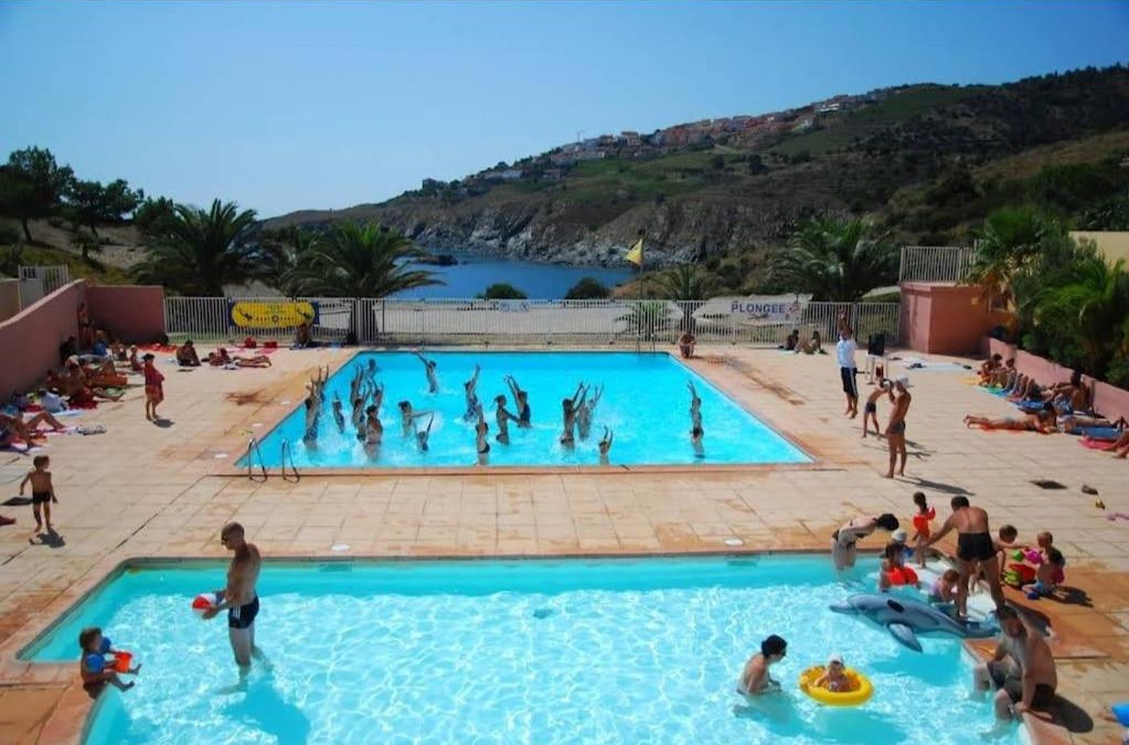 Cerbere Apartment | Résidence les aloès T2 , idéal 2 adultes 2 enfants à 2 minutes de la mer