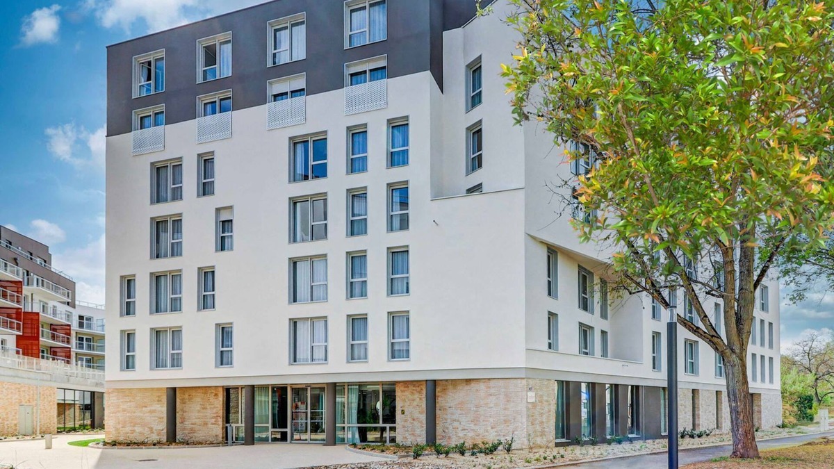 Faubourg-Raines Apartment | Résidence STELLA "l'Ecrin des Vignes" - ZENAO Appart'hôtels Dijon