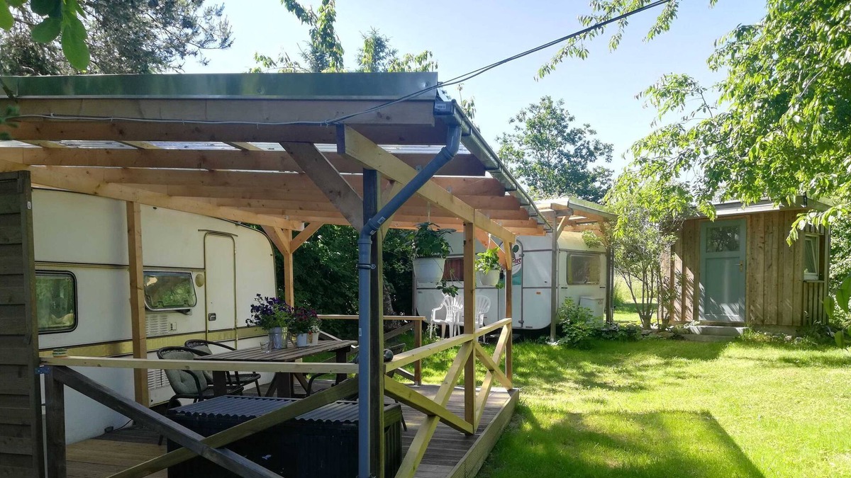Samtens Apartment | Rügen-Fewo 36 - Caravan