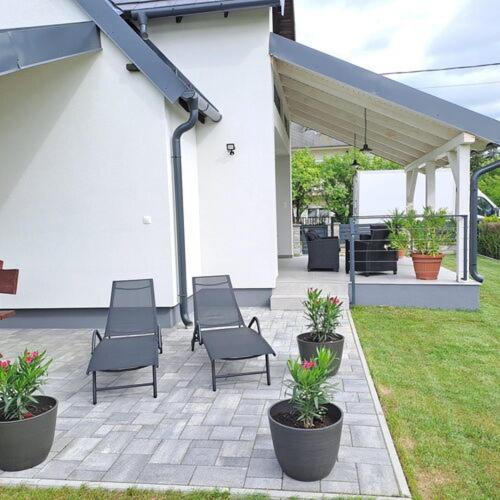 Vonyarcvashegy House | R&R Vendégház Vonyarcvashegy