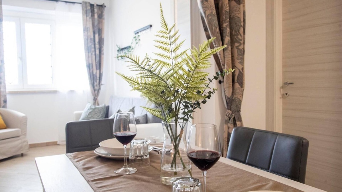 Ciampino Apartment | R15 STUDIO APARTMENT WITH LIVING AREA