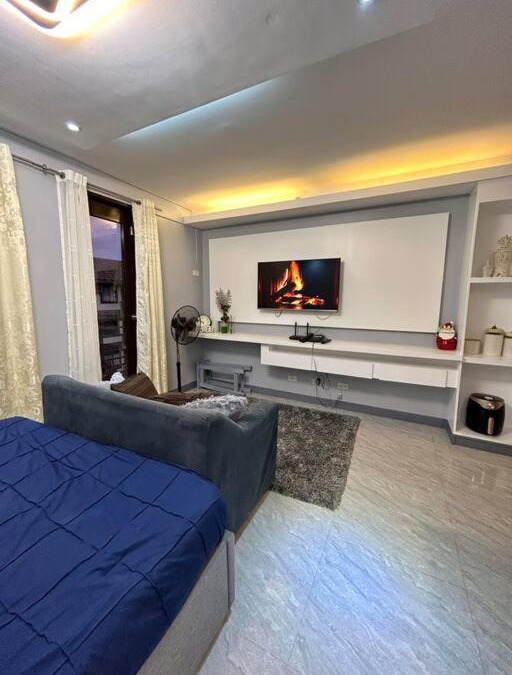 Muntinlupa Apartment | Racky's Condotel - STUDIO TYPE WITH HOTEL VIBE
