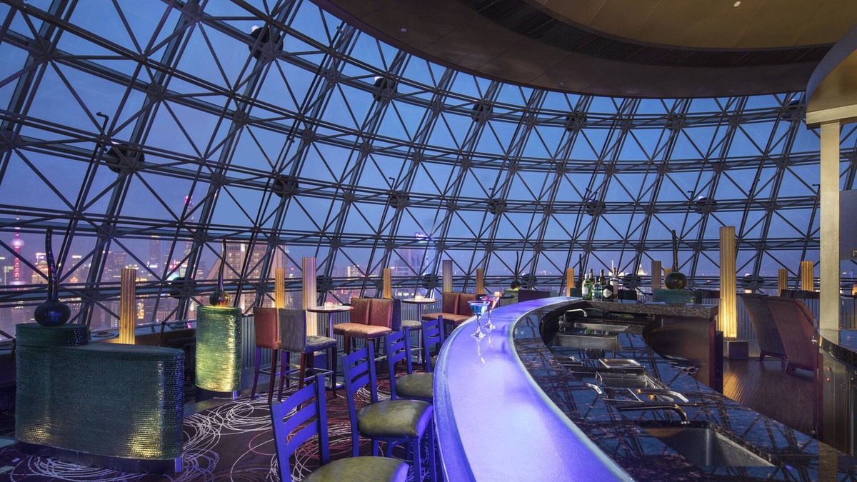 Downtown Shanghai Hotel | Radisson Blu Hotel Shanghai New World