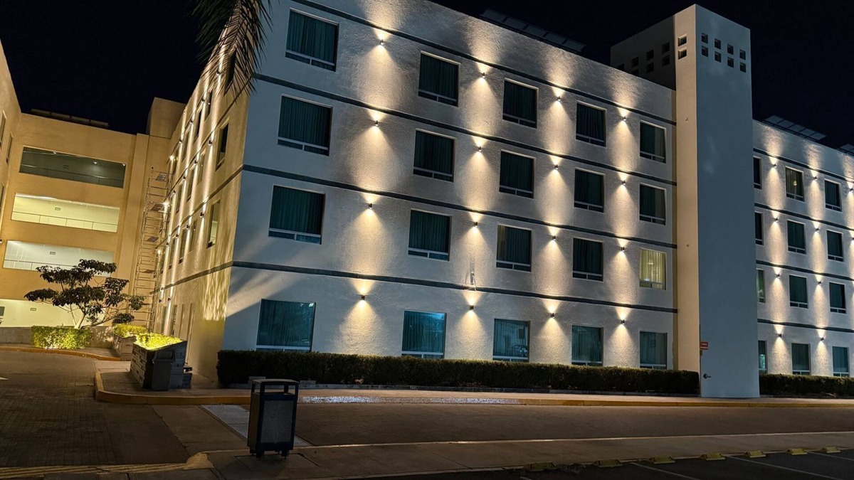 Leon Hotel | Radisson Poliforum Plaza Hotel Leon