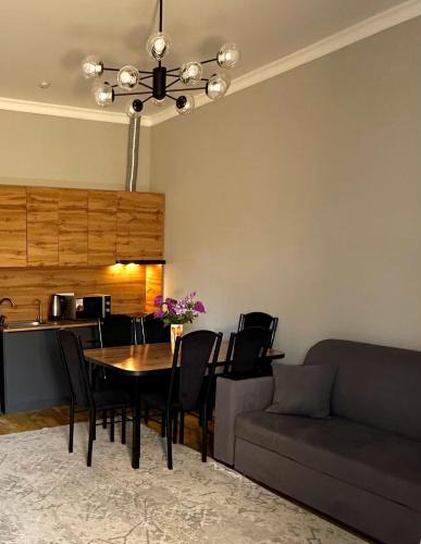 Issyk-Kul Region Apartment | Raduga West 63-b