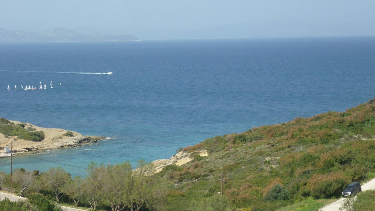 Rafina-Pikermi Apartment | Rafina: sea shore apartment, with panoramic view of the nearby beach