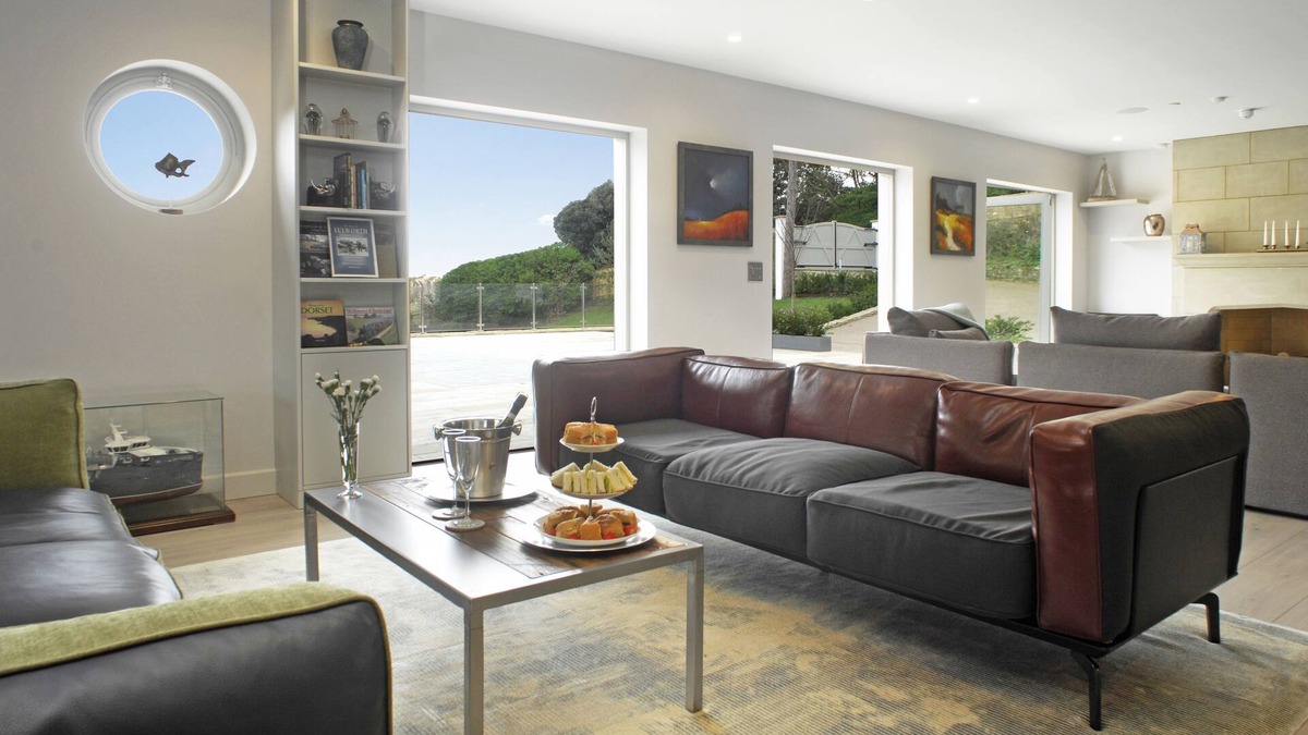 Lulworth House | Rafters at Lulworth Cove - close to the sea- sleeps 20