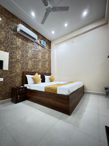 Ayodhya House | Raghukul Palace- A Luxurious Stay Near Ram Mandir