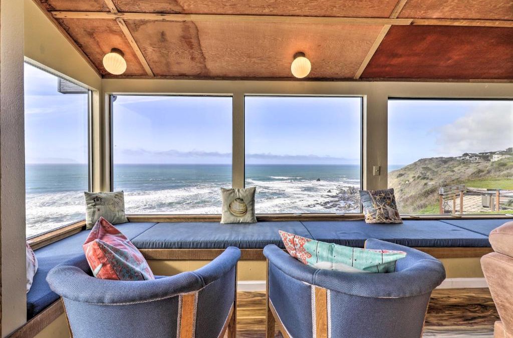Manchester House | Rahus Ocean Refuge with Manchester Coast Views!
