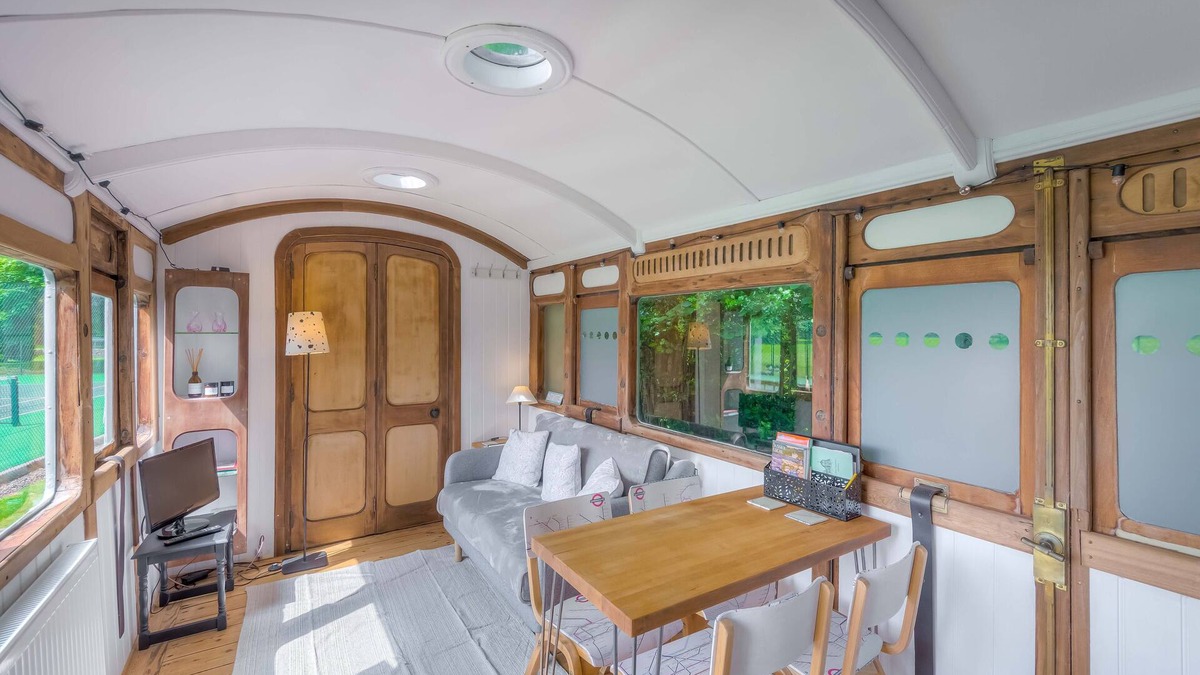 Walberton House | Railway carriage accommodation with tennis court!