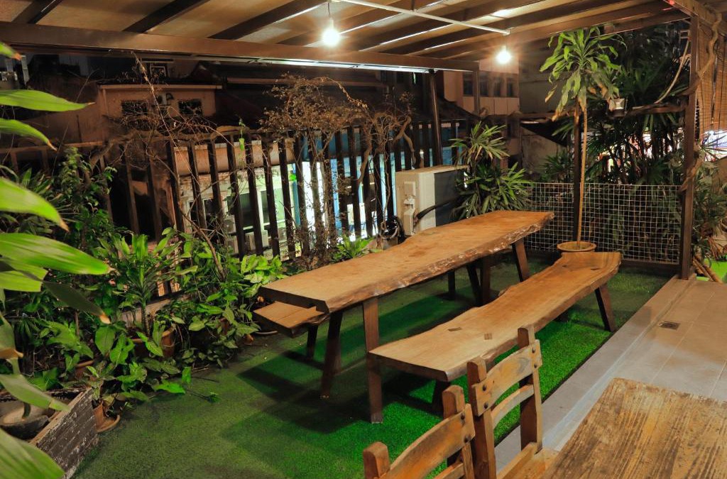 Chinatown Hotel | Rain Forest Hotel