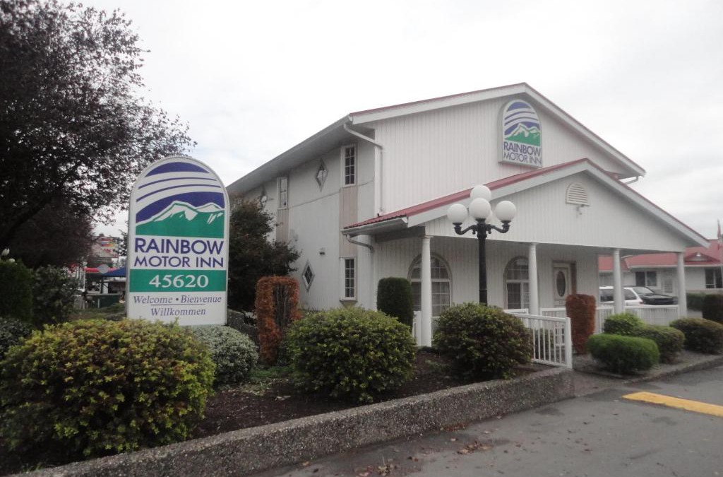 Chilliwack Proper Village West Hotel | Rainbow Motor Inn