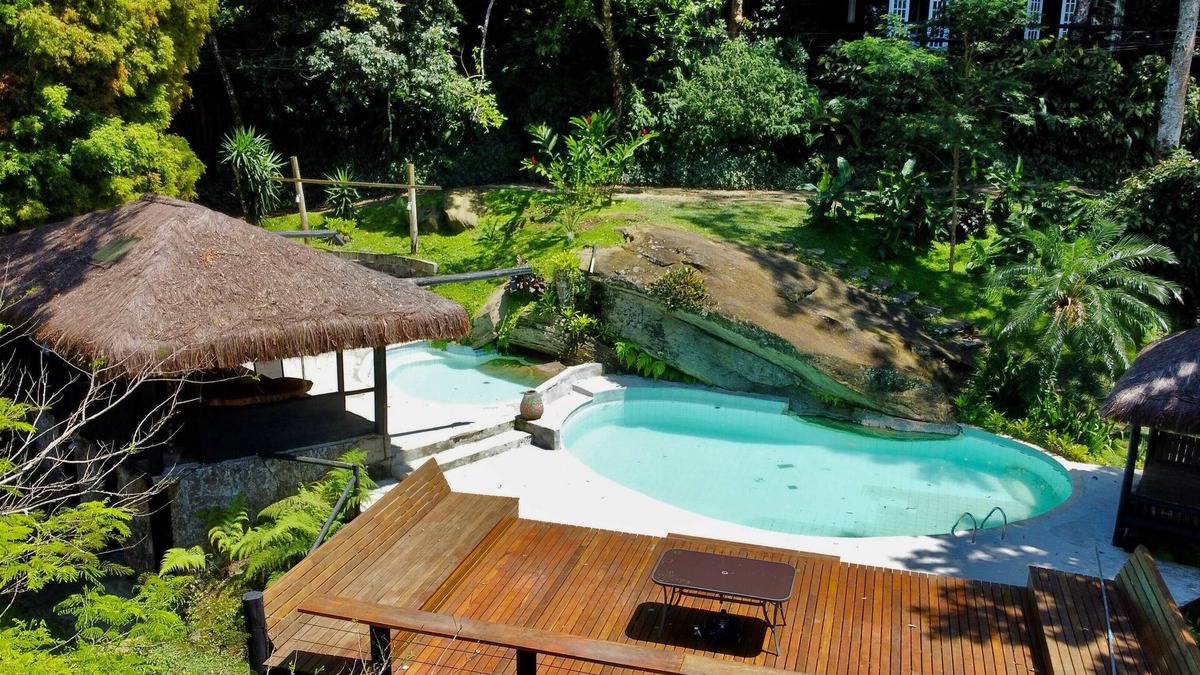 Gavea Ski Chalet | Rainforest Paradise