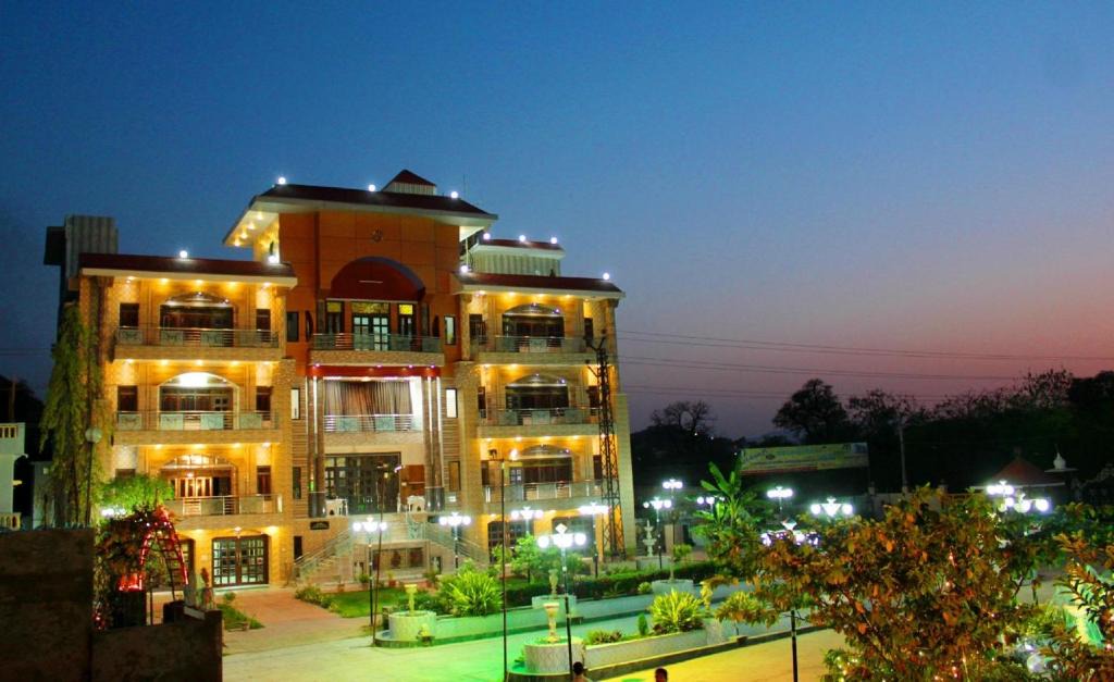 Udaipur Resort | Rajeshwari Resort