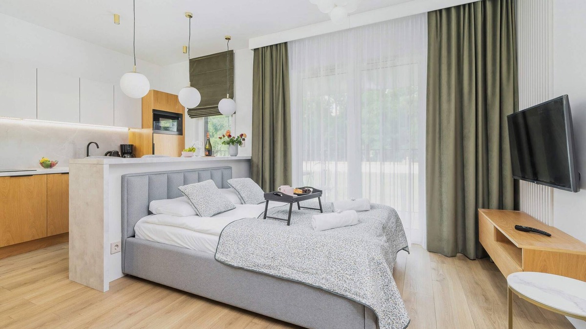 Warszawskie Apartment | Rakowicka 22C | Bright Studio | Near Kraków Główny