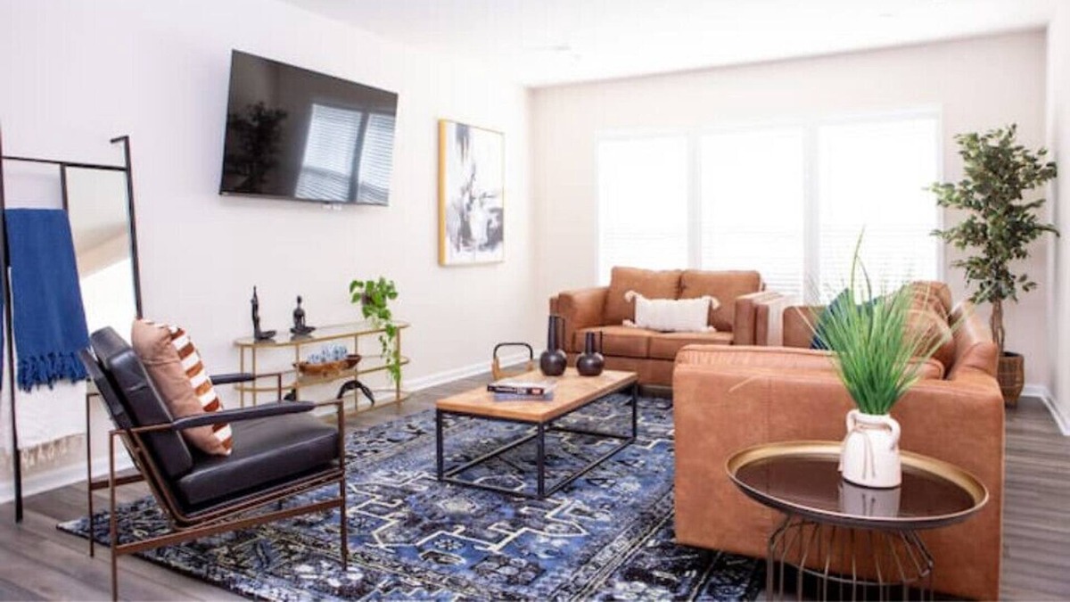Fuquay-Varina House | Raleigh Retreat in Peaceful Area